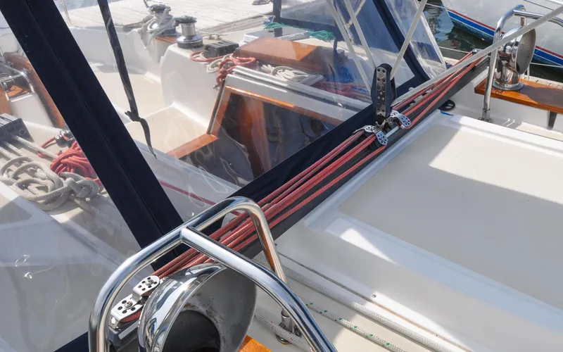 Diamond Yacht Photos Pics Tartan 4100 - Diamond - Coach Roof - Traveler