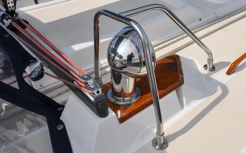 Diamond Yacht Photos Pics Tartan 4100 - Diamond - Coach Roof - Starboard Dorade with Cowl and Guard