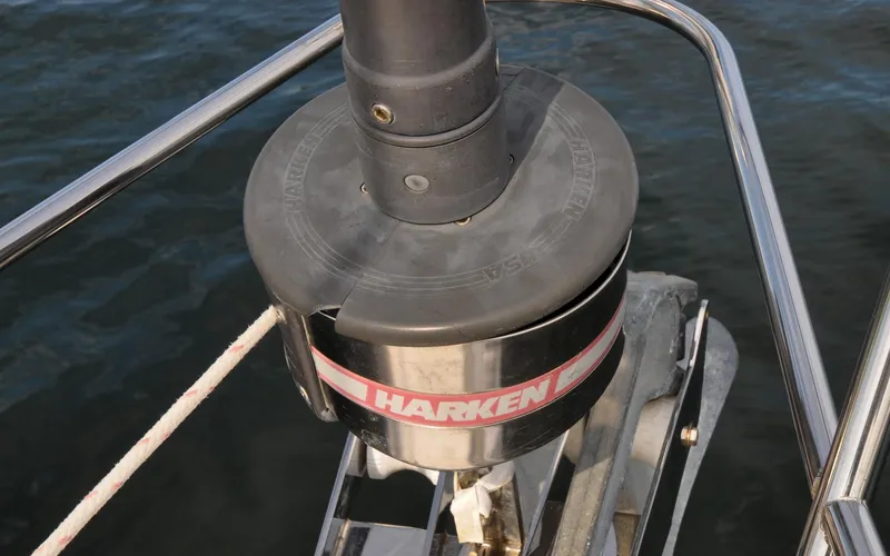 Diamond Yacht Photos Pics Tartan 4100 - Diamond - Foredeck - Furler