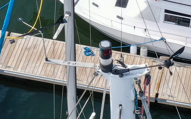 Diamond Yacht Photos Pics Tartan 4100 - Diamond - Mast Head