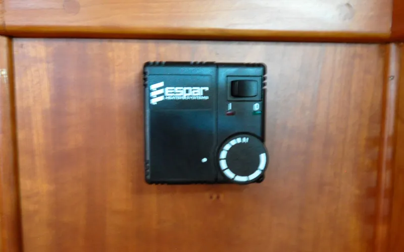 Diamond Yacht Photos Pics Tartan 4100 - Diamond - Navigation Station - Espar Heater Controls