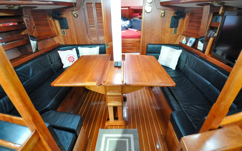 Diamond Yacht Photos Pics Tartan 4100 - Diamond - Salon - Table