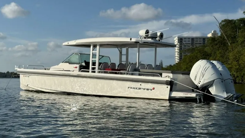 No Name Yacht Photos Pics 