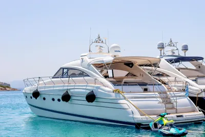 2003 Princess V65