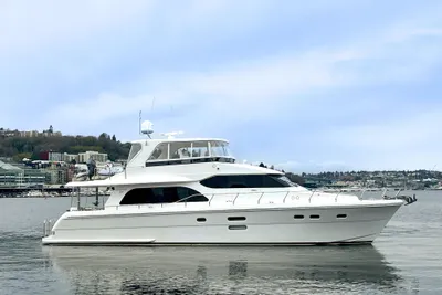 Hampton 620 Pilothouse