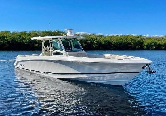 2018 Boston Whaler 380 Outrage Saltwater Fishing for sale - YachtWorld