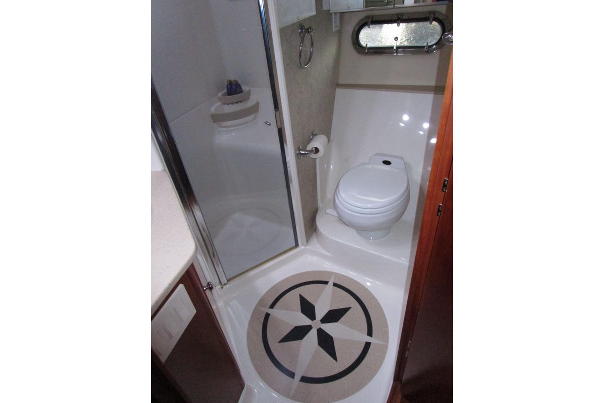 2003 Tiara Yachts 52 