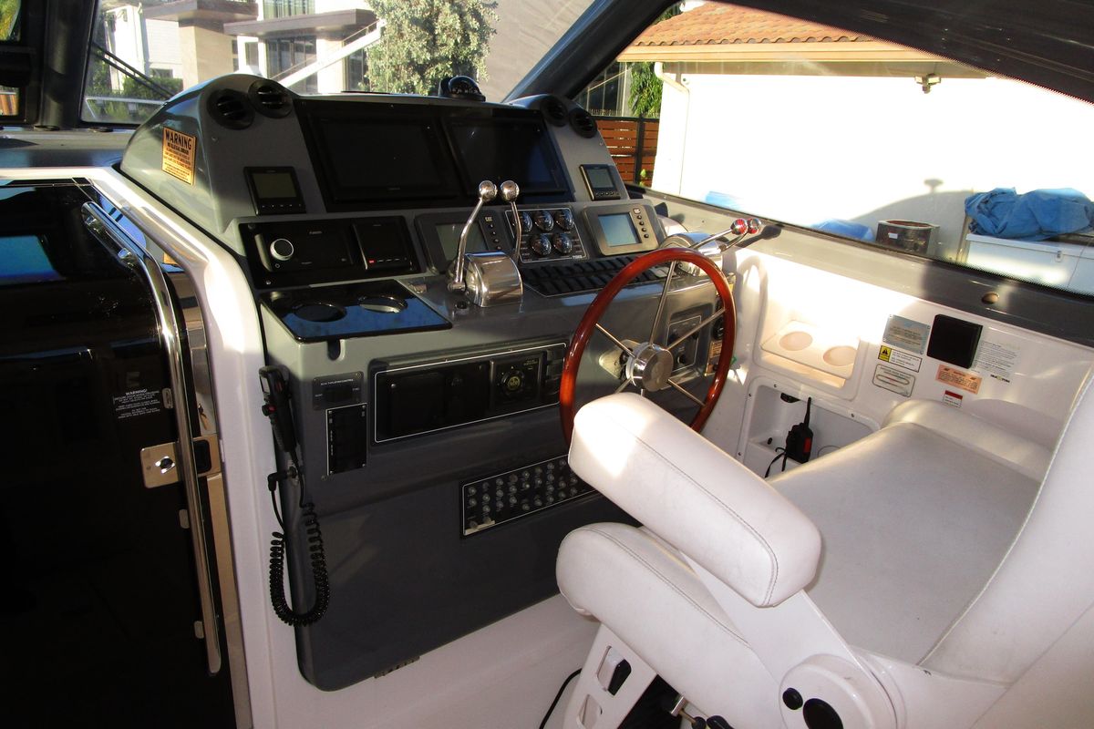2003 Tiara Yachts 52 