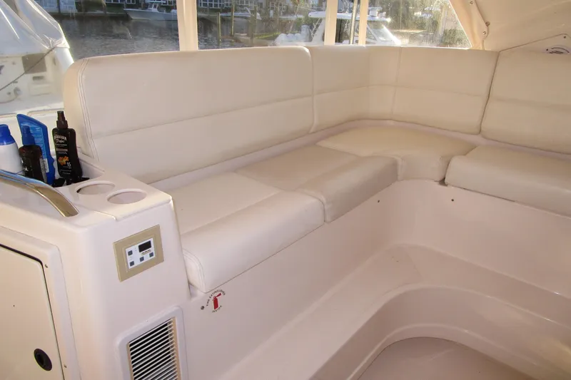 Endless Summer Yacht Photos Pics Seating helm deck to port