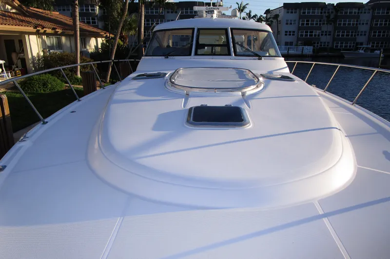 Endless Summer Yacht Photos Pics Bow sun lounge