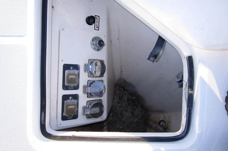 Endless Summer Yacht Photos Pics Optional bow shore power hookup