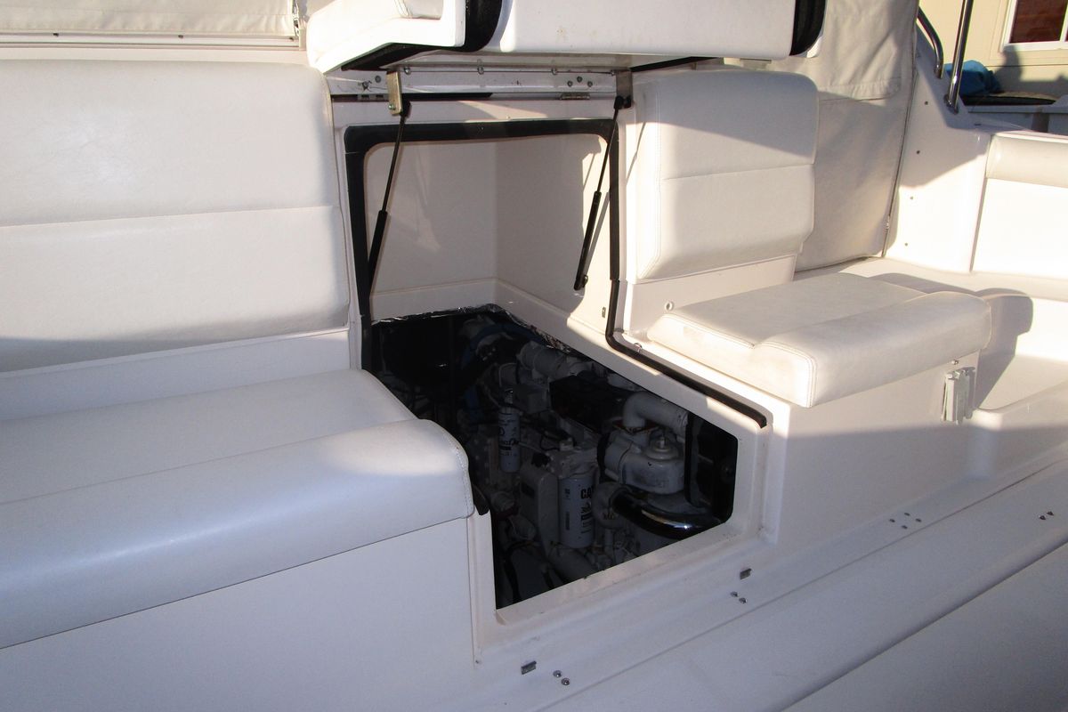 2003 Tiara Yachts 52 