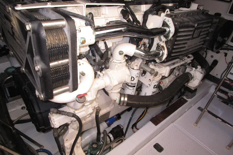 Endless Summer Yacht Photos Pics Starboard engine