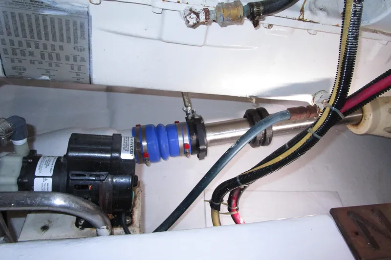 Endless Summer Yacht Photos Pics Port engine drip pan