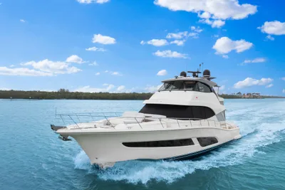 Riviera 64 Sports Motor Yacht