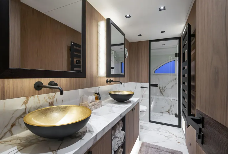 Miramar Yacht Photos Pics 