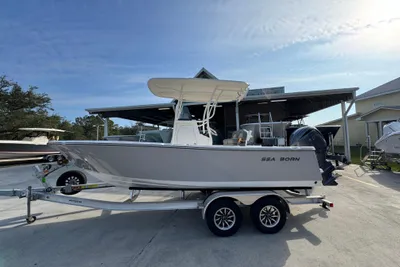 Sea Born LX211 Center Console