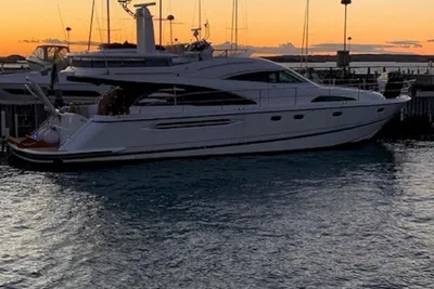 Fairline Squadron 58