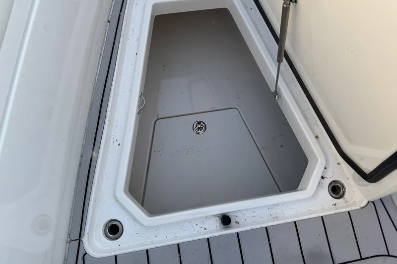 Fansea Pantz Yacht Photos Pics Open storage compartment on 2019 HCB 39 Speciale boat deck.