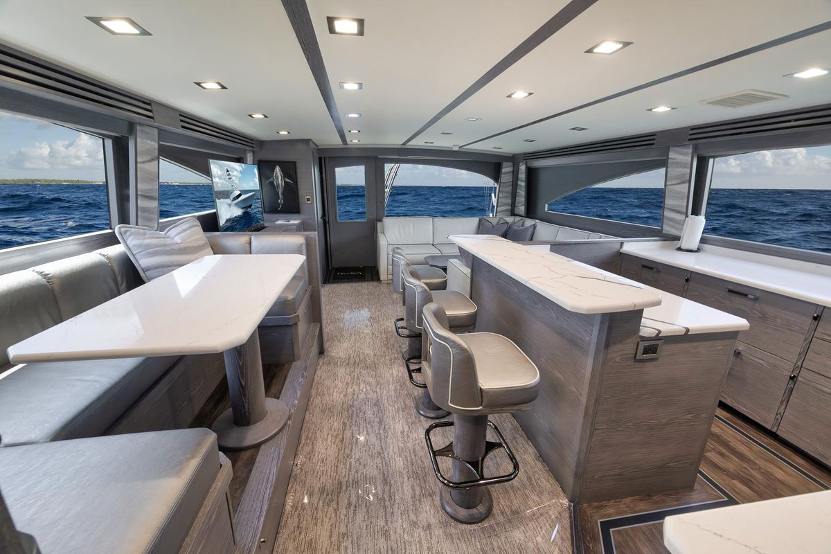 2024 Viking 72 