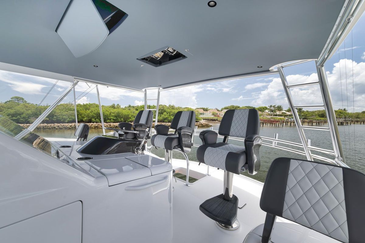 2024 Viking 72 