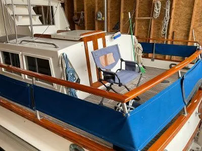 Rosella J Yacht Photos Pics 