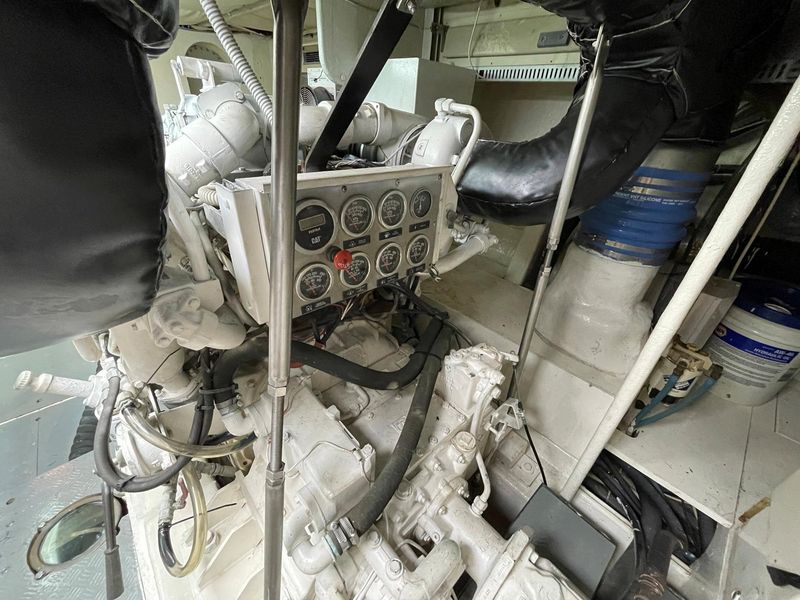 1999 Ferretti Yachts 80