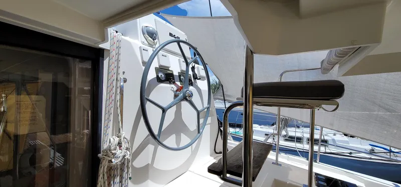 Serenity Yacht Photos Pics Helm