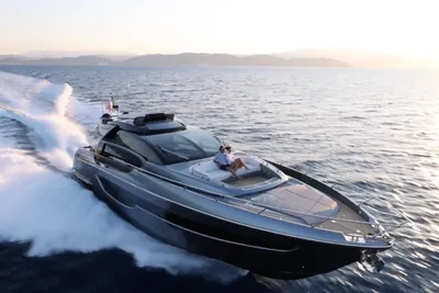 Riva 76' Perseo