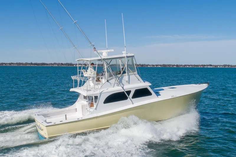 Mahalo Yacht Photos Pics 