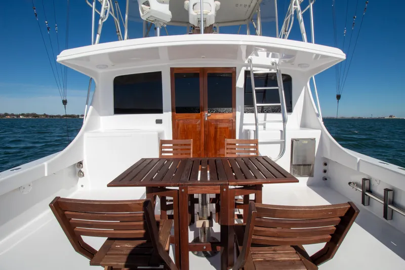 Mahalo Yacht Photos Pics 