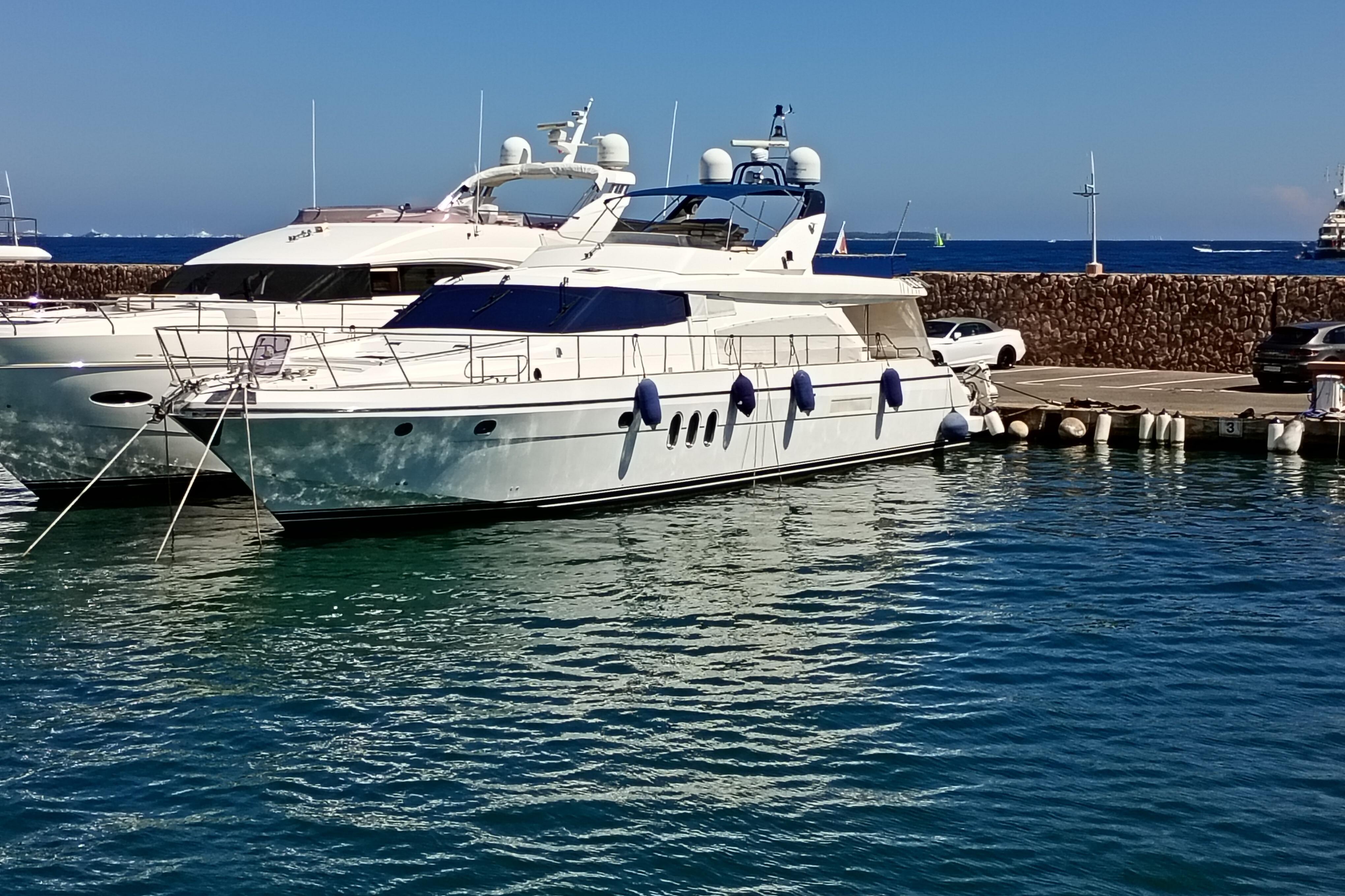 2006 Guy Couach FLY 2200