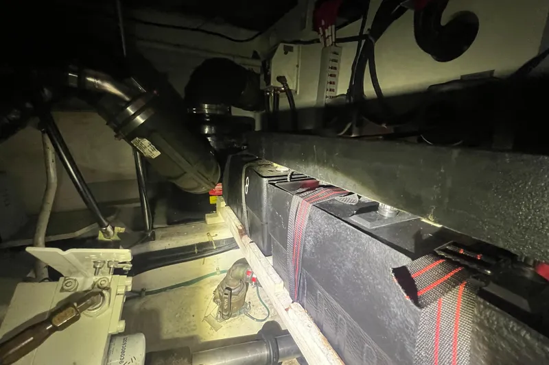 Betty Jean Yacht Photos Pics Engine room of 2000 Carver 530 Voyager Pilothouse with visible components and wiring.