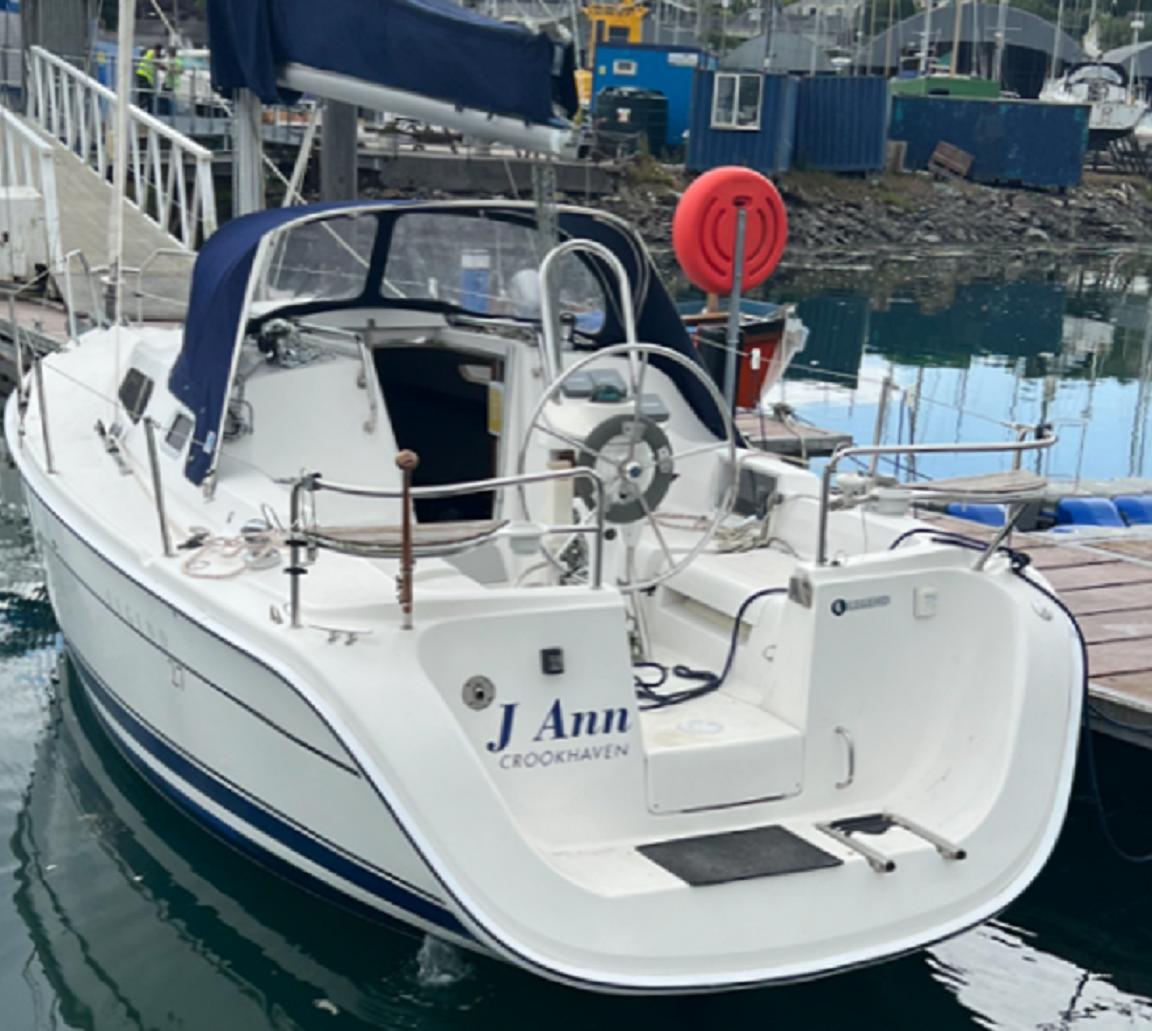 1979 Hunter 27 Sailboat