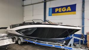 2017 Glastron GT245