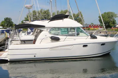 2007 Jeanneau MF 925 Fly