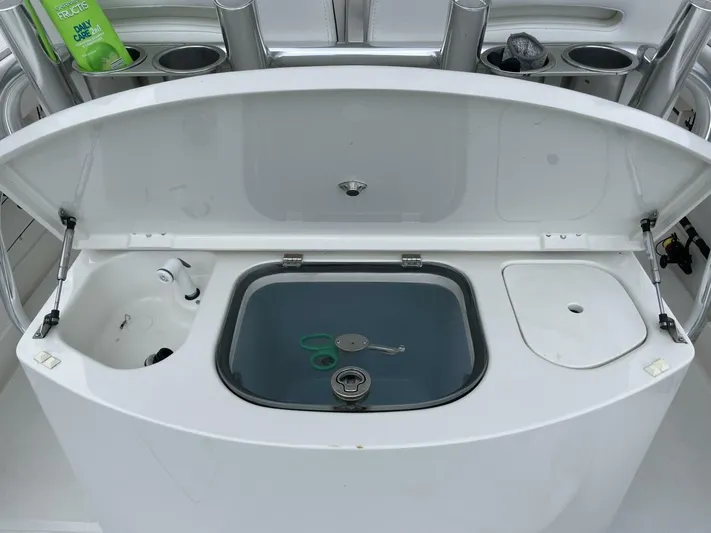 Wendy Yacht Photos Pics 