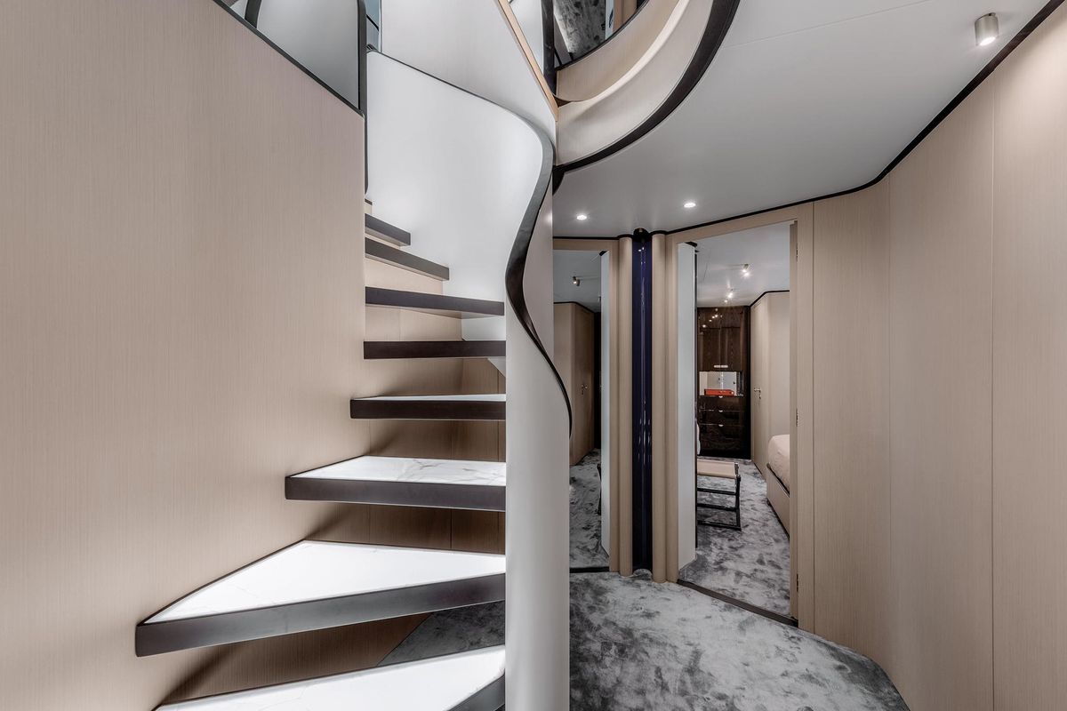 2019 Azimut 104 