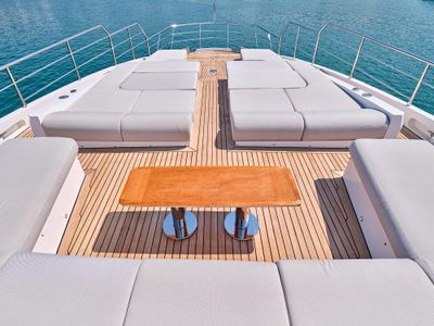 Yacht