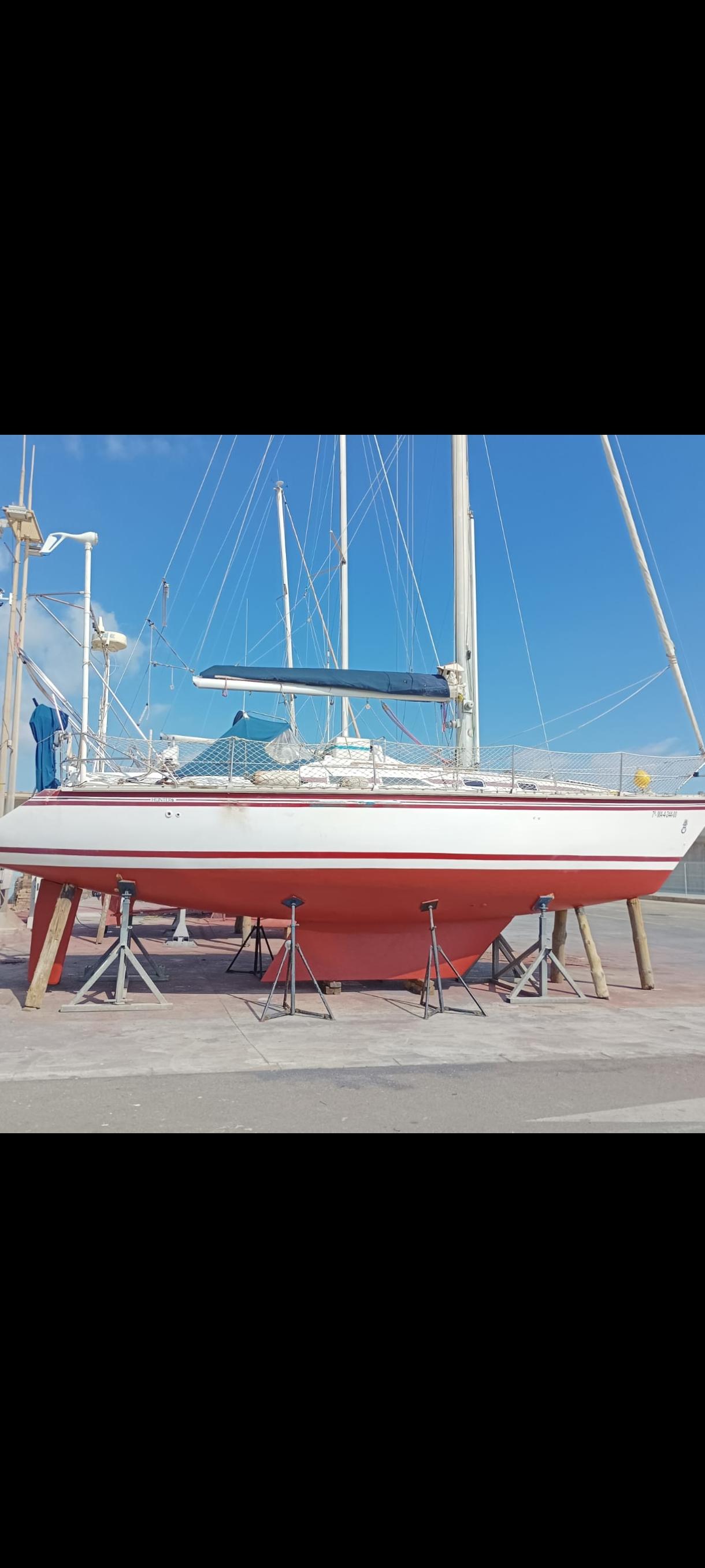 1984 Hunter Marine Legends 34