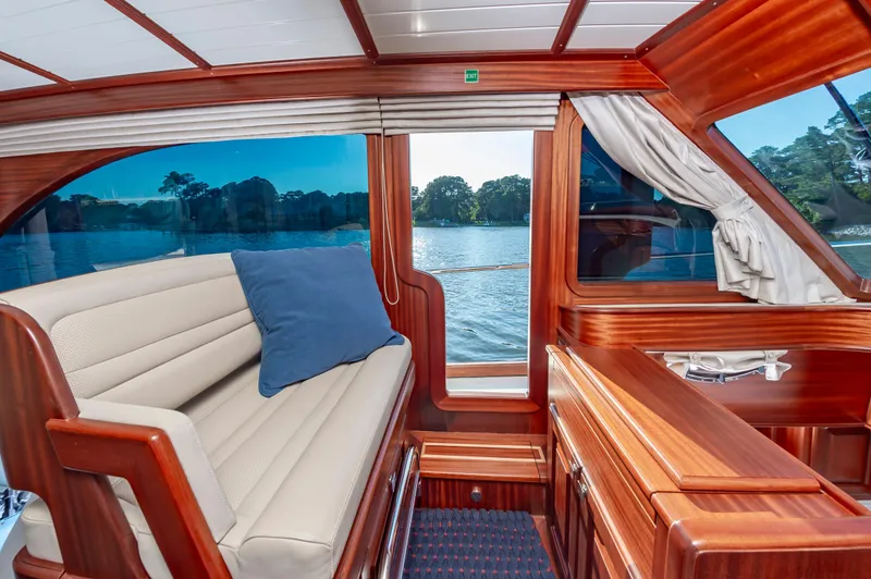 Kismet Yacht Photos Pics 