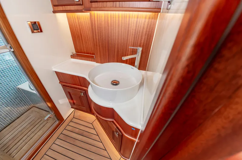 Kismet Yacht Photos Pics 