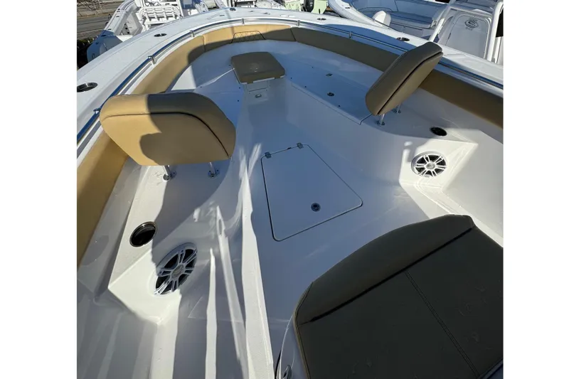  Yacht Photos Pics Interior view of the 2024 Sportsman Open 262 Center Console.