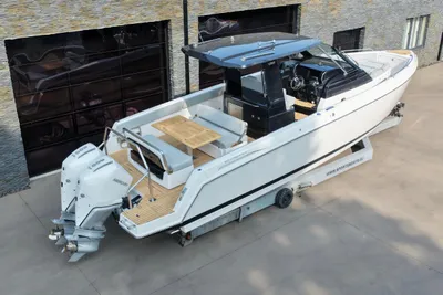 2025 Schaefer V33