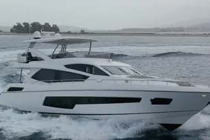 2016 Sunseeker 75 Yacht