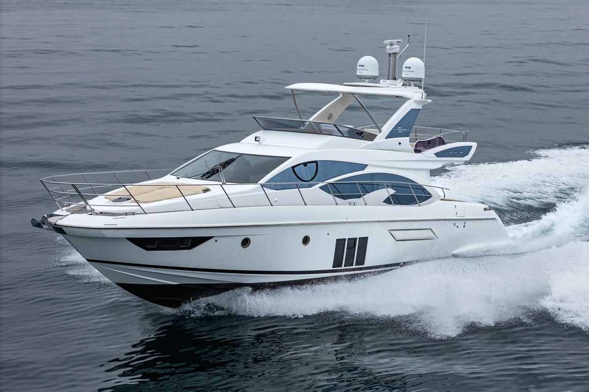 2017 Azimut 54 