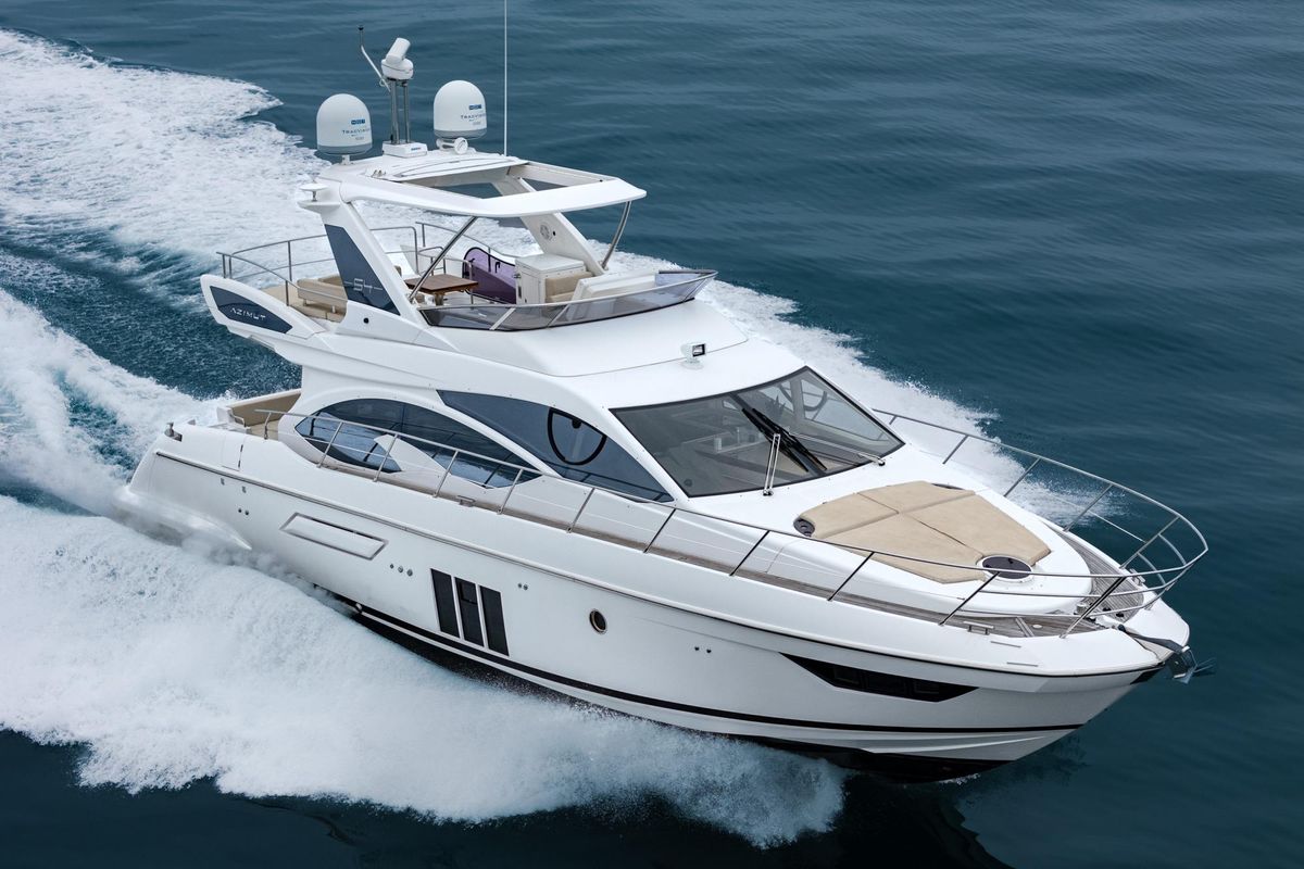 2017 Azimut 54 