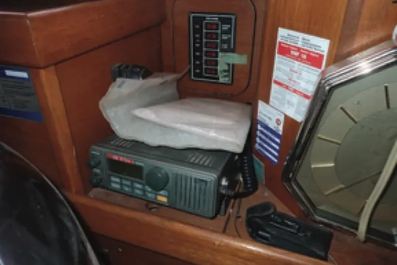 Cloud Chaser Yacht Photos Pics Interior of 1997 Hike Metal Products ketch with radio equipment and control panel.