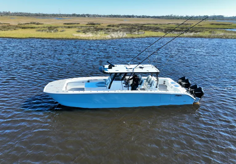 Motivated Yacht Photos Pics 