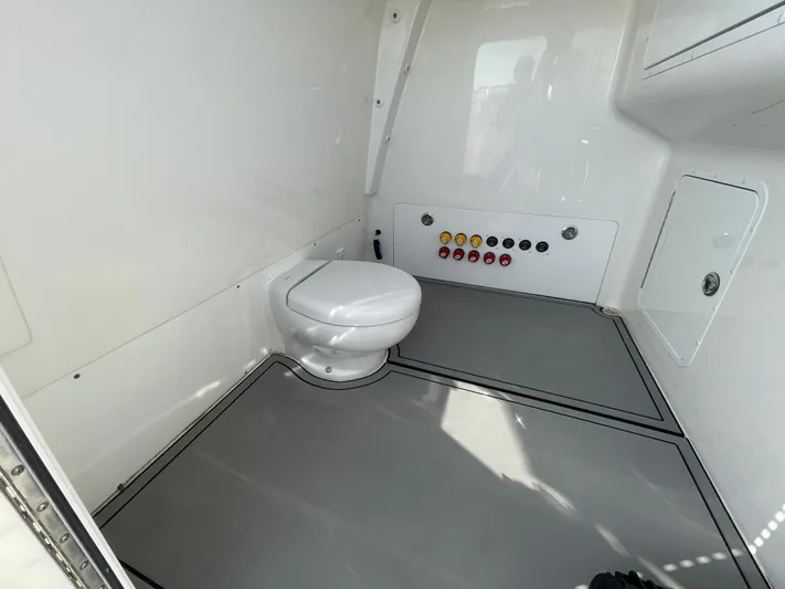 Motivated Yacht Photos Pics 